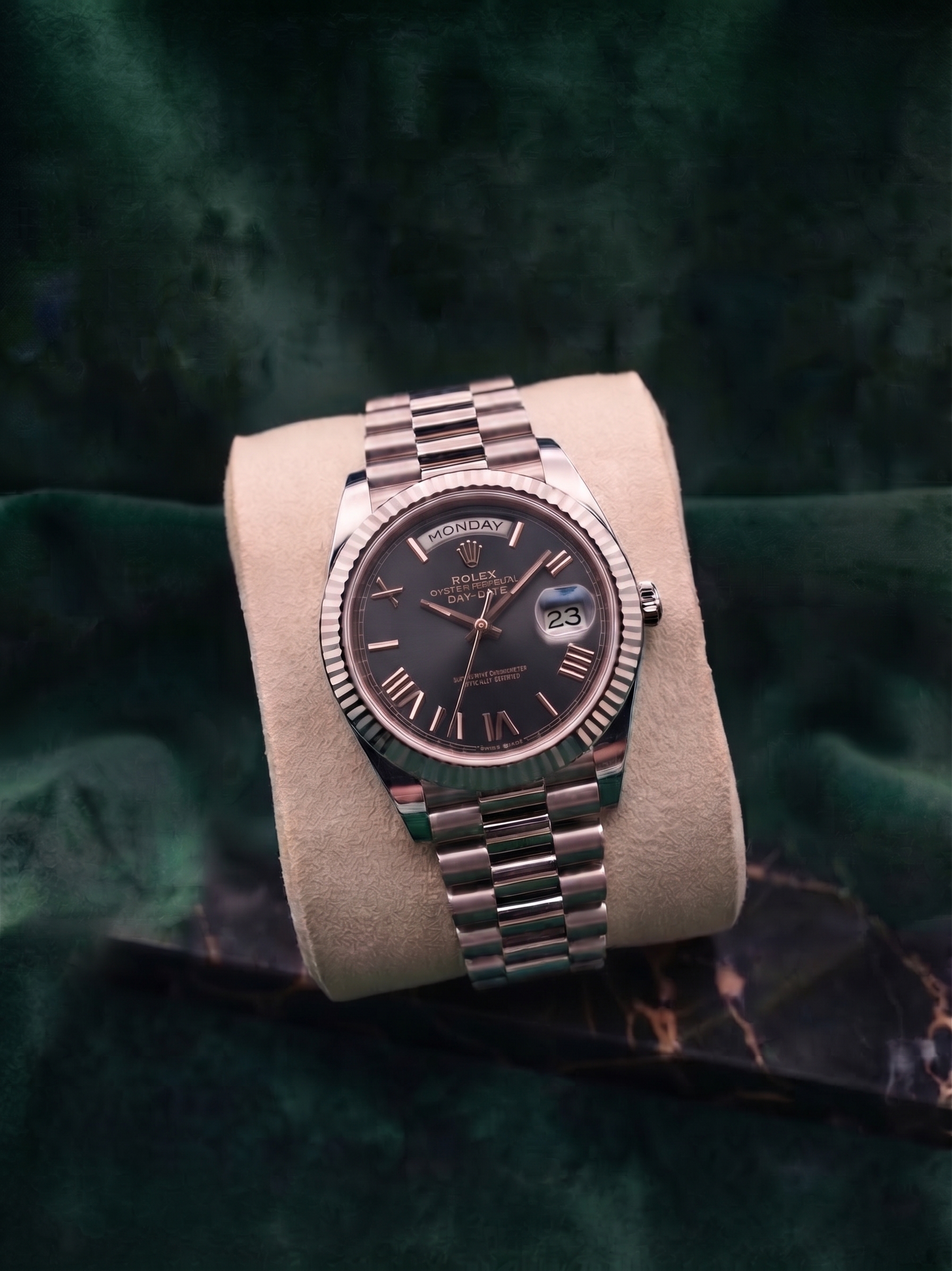 Oyster Rose Gold